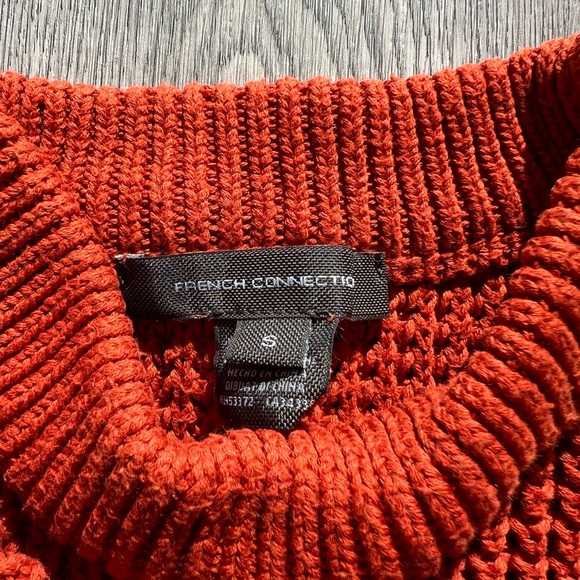 French Connection Short Sleeve Sweater - Picture 4 of 4